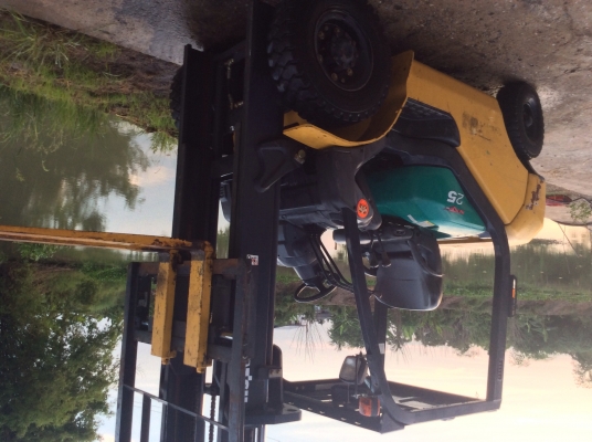 ขาย ฟอร์คลิฟต์ KOMATSU FG25C-16