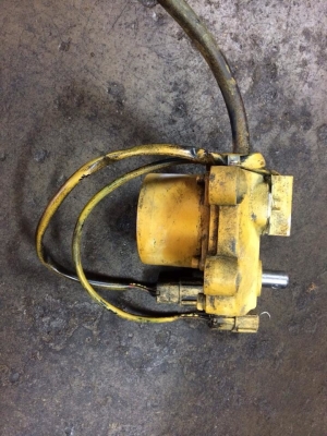 มอเตอร์เร่งPC200-5  ของญี่ปุ่นสภาพสวย