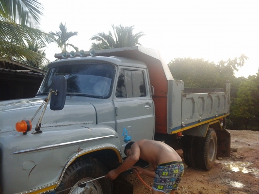 ขายรถดั๊มสวยๆซักคันเครี่อง  HO390.000