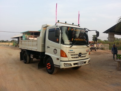 ขายหกล้อดั๊มพ์  HINO MEGA ซีีรี่ 500 (175 แรงม้า) ปี 54