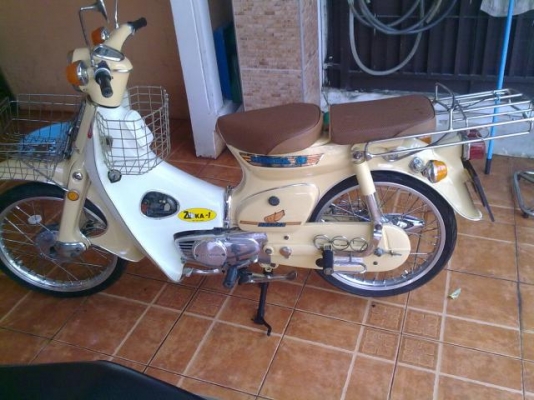 ขาย C70 k3 สีครีม สภาพเดิมๆ สวยมากๆ