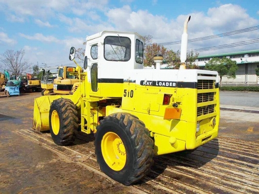 ขายด่วนรถตัก KOMATSU 510 นำเข้าญี่ปุ่น