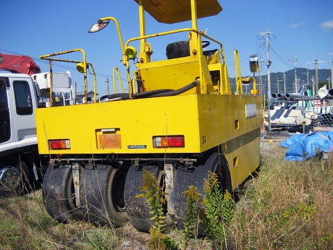 รถบดล้อยาง 7ล้อ SAKAI รุ่น T2