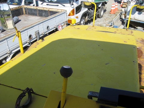 รถบดล้อยาง 7ล้อ SAKAI รุ่น T2