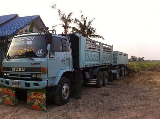ขาย Isuzu Rocky 240 แม่-ลูก ดัมพ์ 3 เพลา