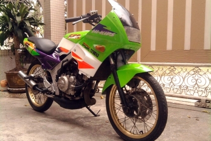 ขออนุญาติขาย KAWASAKI KR 150 CC. เครื่องดี ชุดสีสวย