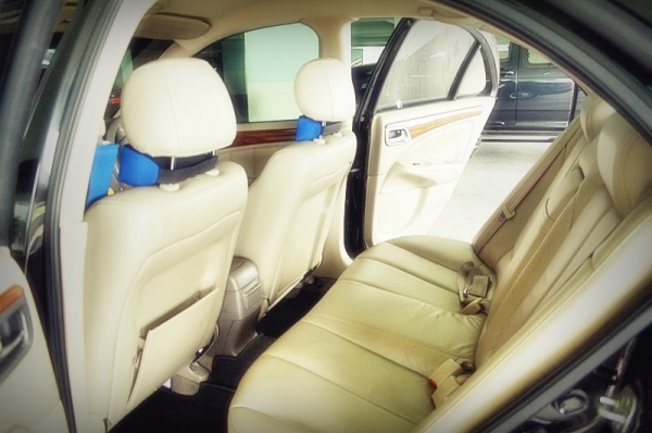 ขาย 2004 NISSAN, SUNNY 1.8 SUPER NEO โฉม นีโอ ท้ายแตงโม (ปี04-06) สีดำ เกียร์ออโต้