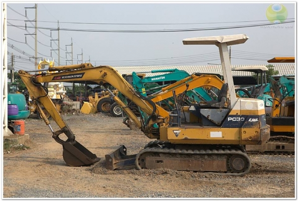 3 พ.ค 57 ยิ่งใหญ่กว่าเดิม งานประมูลเครื่องจักรกลการเกษตรมือสองที่ใหญ่ที่สุด 3 พ.ค 57 ยิ่งใหญ่กว่าเดิม งานประมูลเครื่องจักรกลการเกษตรมือสองที่ใหญ่ที่สุด
