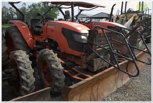 3 พ.ค 57 ยิ่งใหญ่กว่าเดิม งานประมูลเครื่องจักรกลการเกษตรมือสองที่ใหญ่ที่สุด 3 พ.ค 57 ยิ่งใหญ่กว่าเดิม งานประมูลเครื่องจักรกลการเกษตรมือสองที่ใหญ่ที่สุด