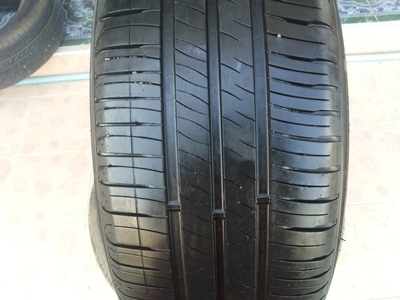 ขายยาง215/60/16 ปี 0912 MICHERLIN ENERGY XM2 1 ชุด