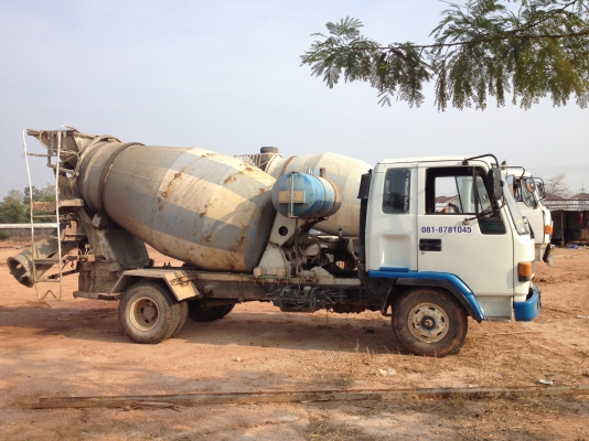 ขายรถปูน 6ล้อ 3คิว พร้อมใช้งาน