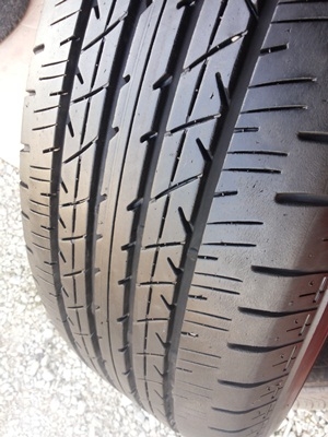 ขายยาง215/60/16 ปี 0612 BRIDGESTONE TURANZA ER33 1 ชุด ขายยาง215/60/16 ปี 0612 BRIDGESTONE TURANZA ER33 1 ชุด