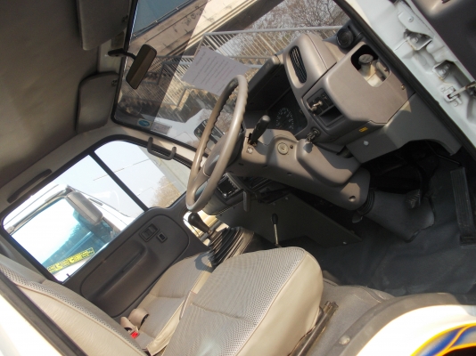 ขายรถ 4 ล้อ NISSAN