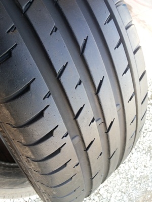 ขายยาง235/40/18 ปี 10 Continenal Sport 3 1 คู่