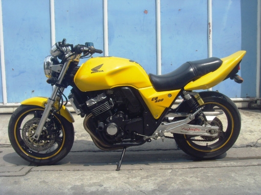 ขายด่วน Honda cb400 ปี95 เก็บงานแล้ว สภาพ95\%