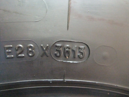 ยาง XCD 215 R14 ปี 13