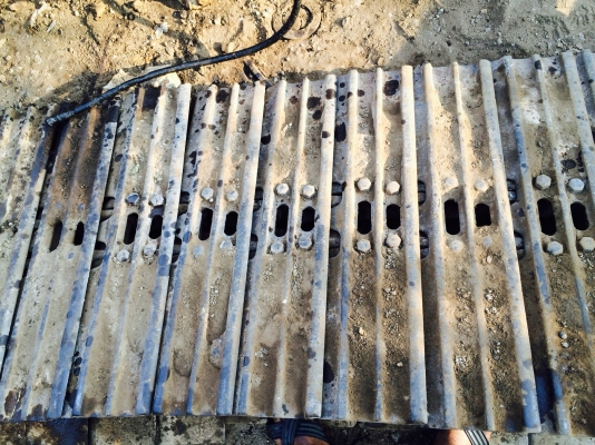 ขายด่วนโซาแผ่น 80 ถอดลงมาจากรถ kobelco mark II