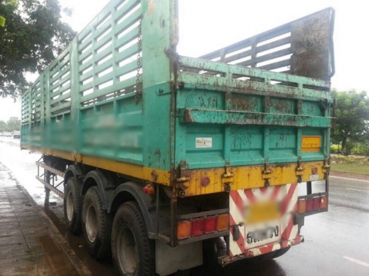 ขาย หางพ่วง 3 เพลา. ปี 47 - ปี 48  ( มีขาย 2 หาง. )  สนใจติดต่อ 081 - 6079515