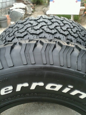 ขาย BF All 265/70 R16 สวยๆครับ