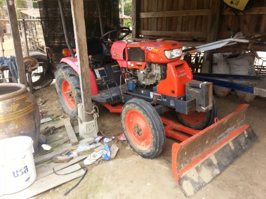ขายรถไถ KUBOTA RT140 สภาพพร้อมใช้งาน ขายรถไถ KUBOTA RT140 สภาพพร้อมใช้งาน