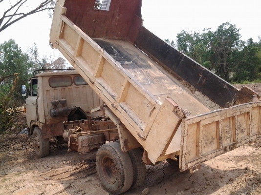 HINO KM310 ดั้ม เครื่อง 4 สูบ 117 แรงม้า F หน้าหลัง เล่มพร้อมโอน HINO KM310 ดั้ม เครื่อง 4 สูบ 117 แรงม้า F หน้าหลัง เล่มพร้อมโอน