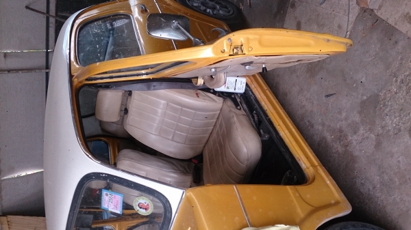 ขายเฟียต 1100 ประตูย้อน ขายเฟียต 1100 ประตูย้อน