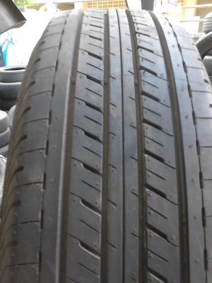 ยางใหม่ครับ ( มีเส้นเดียว ) 205/70R15  BRIDGESTONE DURAVIS R611  TEL.081-427-3941