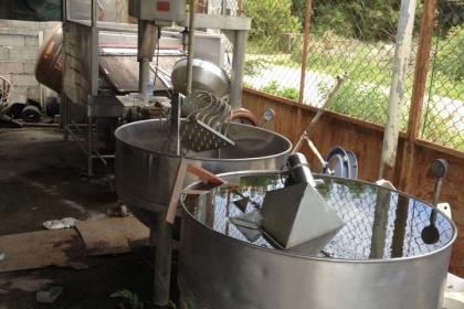 ขายชุดเครื่องทำลูกชิ้น แสตลเลส ยกชุดใหญ่ ถูกๆเลิกกิจการทิ้งเจ้าของเก่าทิ้งไว้เชยๆขายครับสภาพยังดีๆคับแสตลเลสแท้าราคานี้คุ่มคับ