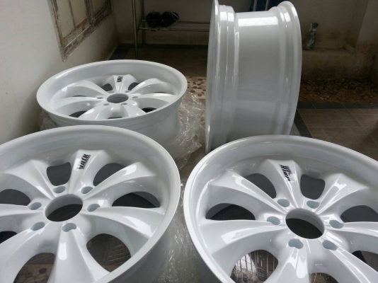 ล้อ MAX ขนาด 20 นิ้วX8.5 นิ้ว OFF+10 ขนาด 6รู X 139.7