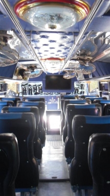 ขายด่วน!รถบัสพัดลม 10 เมตร พร้อมใช้งาน ขายด่วน!รถบัสพัดลม 10 เมตร พร้อมใช้งาน