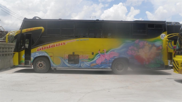 ขายด่วน!รถบัสพัดลม 10 เมตร พร้อมใช้งาน ขายด่วน!รถบัสพัดลม 10 เมตร พร้อมใช้งาน