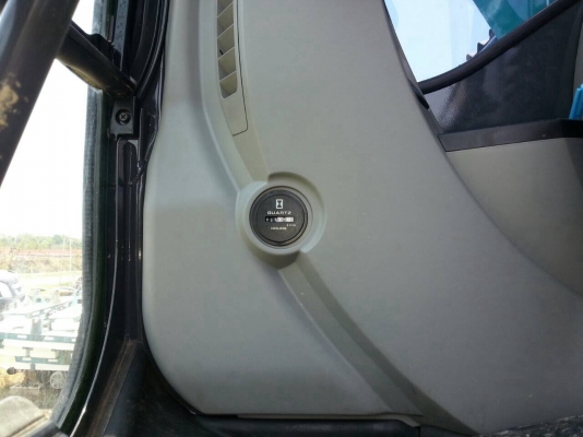 ต้องการขายKOBELCO . SK 210 LC SUPER