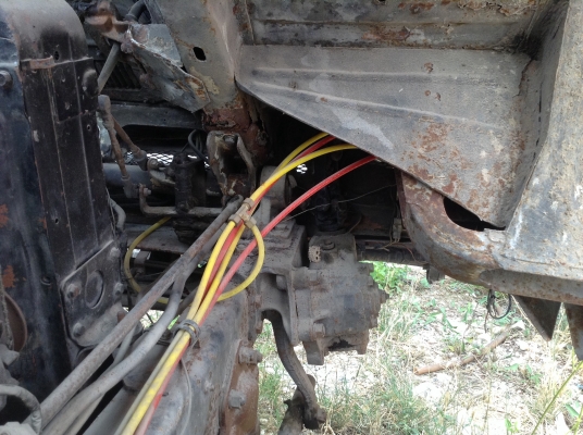 ขาย 10 ล้อเพลาเดียว KT925 พื้นเรียบ เครื่อง EH700 168 HP ช่วงล่างลูกหมากร้อย เบรคทิฟฟี่ ยาง 70\% ทะเบียนพร้อมแจ้ง ม79 ให้