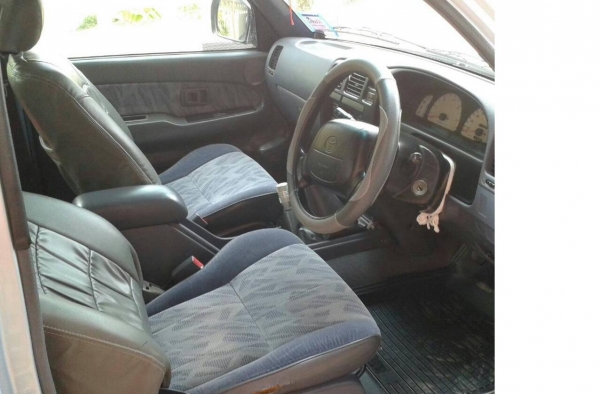 ขายกะบะ TOYOTA HILUX TIGER 4WD 3.0 SRS