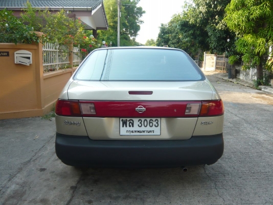 SUNNY 1.6 SUPER SALOON รถบ้านสภาพพร้อมใช้งานทันที