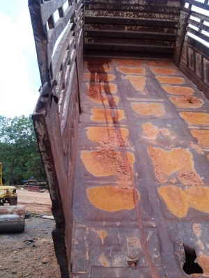 รถฮีโน่ 10 ล้อดั้ม 220 แรงม้า. ปี 48  สนใจติดต่อ 081 - 6079515