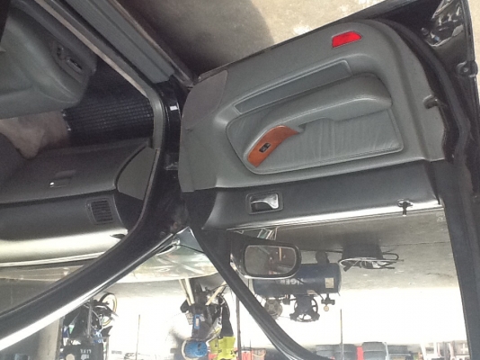 ขายรถหรู วิ่งทางใกลสบาย ขายรถหรู วิ่งทางใกลสบาย