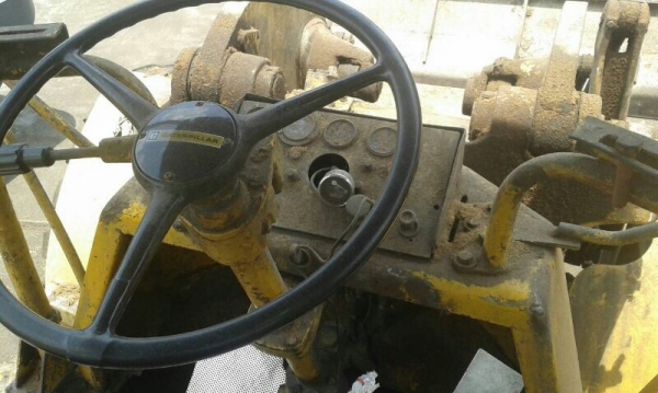 รถตัก CAT  950.  สนใจติดต่อ  081 - 6079515