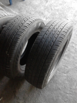 195R14   MAXXIS MA-579  มีชุด 4 เส้น  โทร.081-427-3941