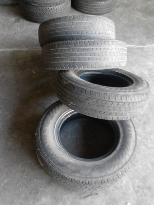 195R14   MAXXIS MA-579  มีชุด 4 เส้น  โทร.081-427-3941