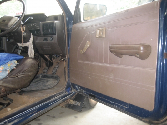 มิตชู  พร้อมใช้งาน  75,000  บาท