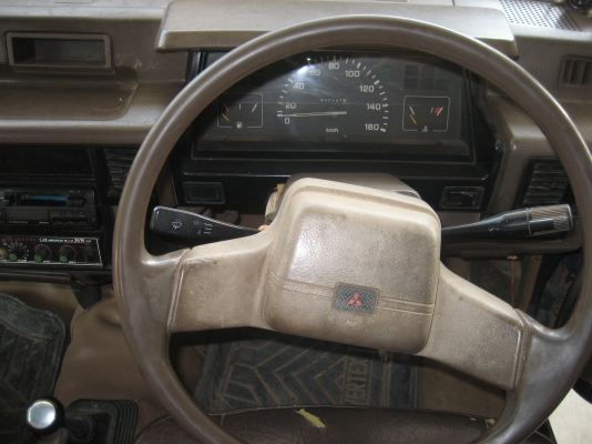 มิตชู  พร้อมใช้งาน  75,000  บาท