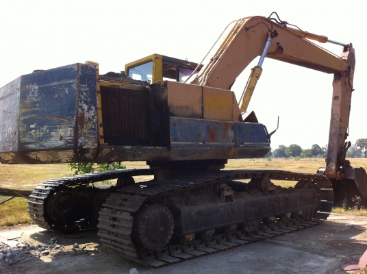 ขายรถแบคโฮ KOMATSU PC-200-3 ช่วงล้างสวย ใช้งานได้ ราคา 490000 ต่อรอง