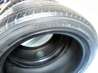 ขาย 225 50 R17 yokohama 09 1,000 มีปะ 1 เส้น ขาย 225 50 R17 yokohama 09 1,000 มีปะ 1 เส้น