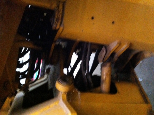 ขายรถตักล้อยาง KOMATSU WA-100-1 รถสวยมาก ต่อแขนแล้ว พร้อมใช้ ราคาคุยกันครับ