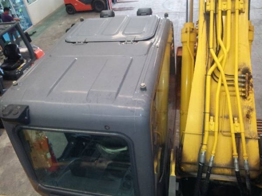 SH200-5 s/no 200A5-2715 : รถขุด มือสอง นำเข้าจากญี่ปุ่น กุ้ง:TOS:0813062283