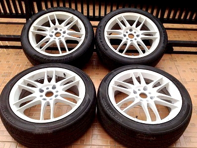 แม็กซ์ 17 Emotion 4รู100-114.3 เพิ่งถอดจากรถ ไม่มีที่เก็บพร้อมยางครับ