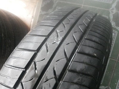 ขายล้อกะทะขอบ14 4/100 พร้อมยาง 175/60/14 ปี 10 1ชุด