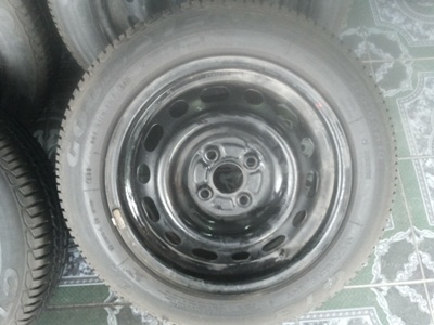 ขายล้อกะทะ15 4รู100 พร้อมยาง 175/65/15 1 ชุด