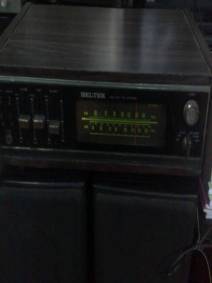 ขายรีซีฟเวอร์ วิทยุมีขยายมีaux รุ่นเก๊าเก่าวิทยุเข็มของbeltekญี่ปุ่น ไฟ220 fm108